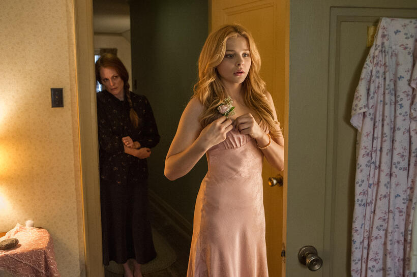 Julianne Moore and Chloe Moretz in "Carrie."