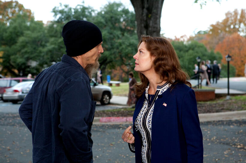 Barry Pepper and Susan Sarandon in "Snitch."