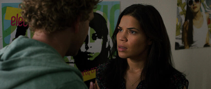 Jeff Grace and America Ferrera in "It's a Disaster."