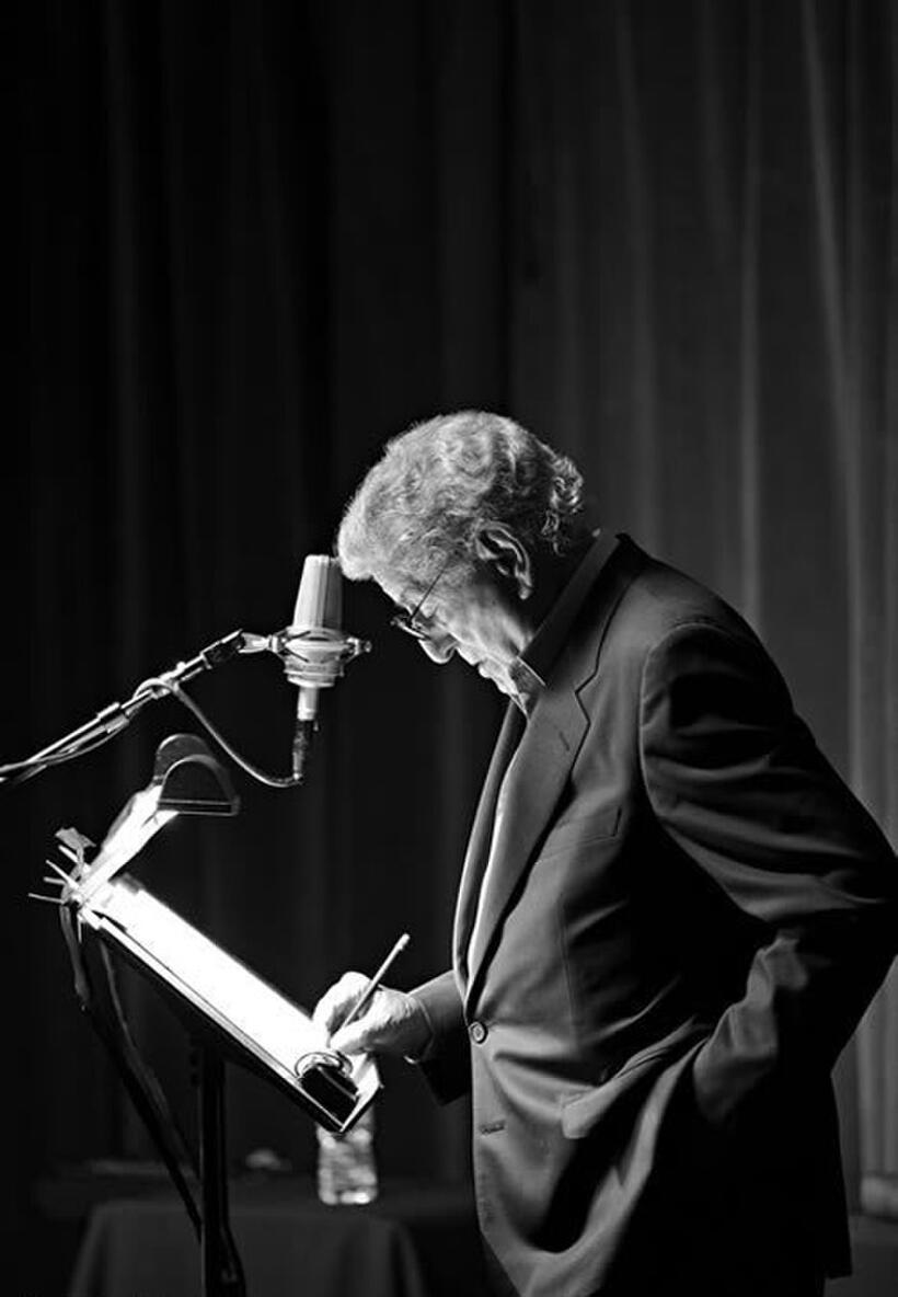 Tony Bennett on the set of "The Zen of Bennett."