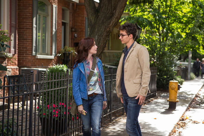 Lily Collins as Clary Fray and Robert Sheehan as Simon in "The Mortal Instruments: City of Bones."