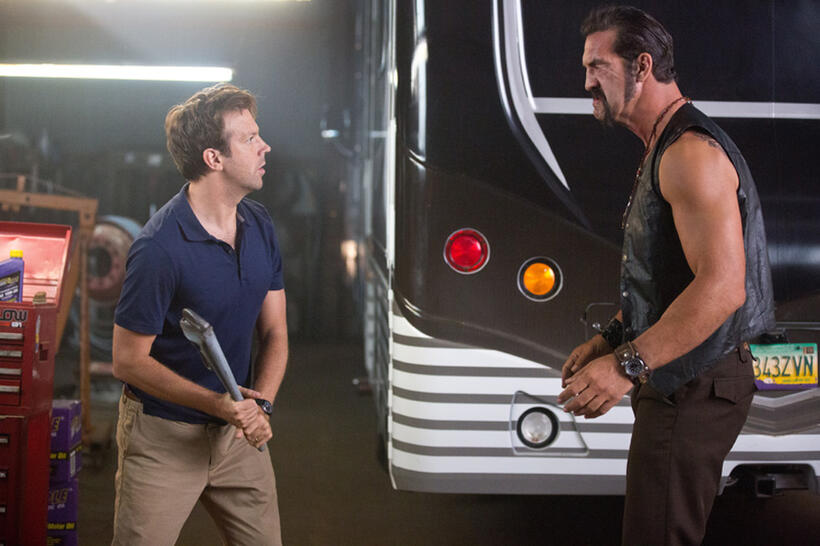 Jason Sudeikis as David Clark and Matthew Willig as One-Eye in "We're the Millers."