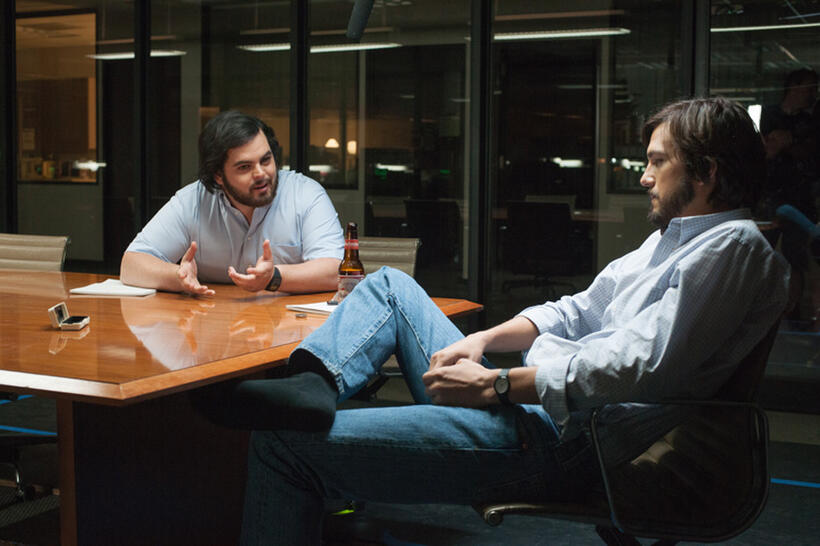 Josh Gad as Steve Wozniak and Ashton Kutcher as Steve Jobs in "Jobs."