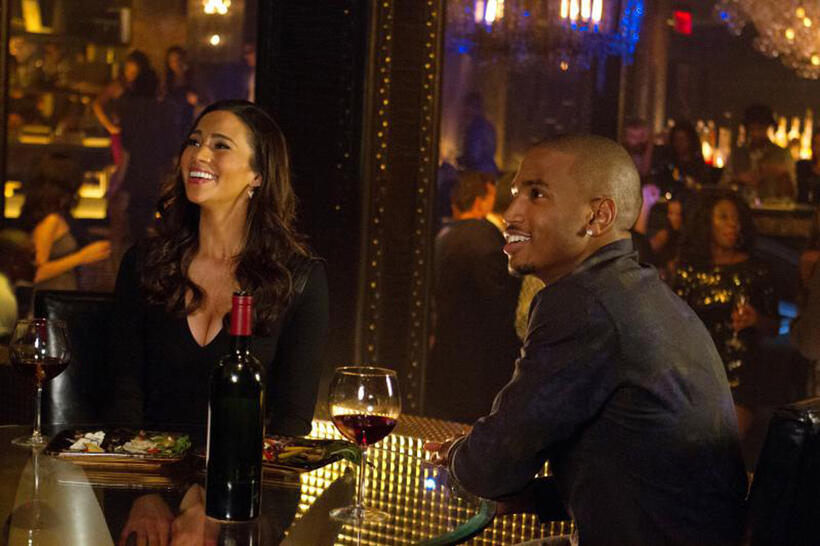 Paula Patton as Montana Moore and Trey Songz as Damon Diesel in "Baggage Claim."