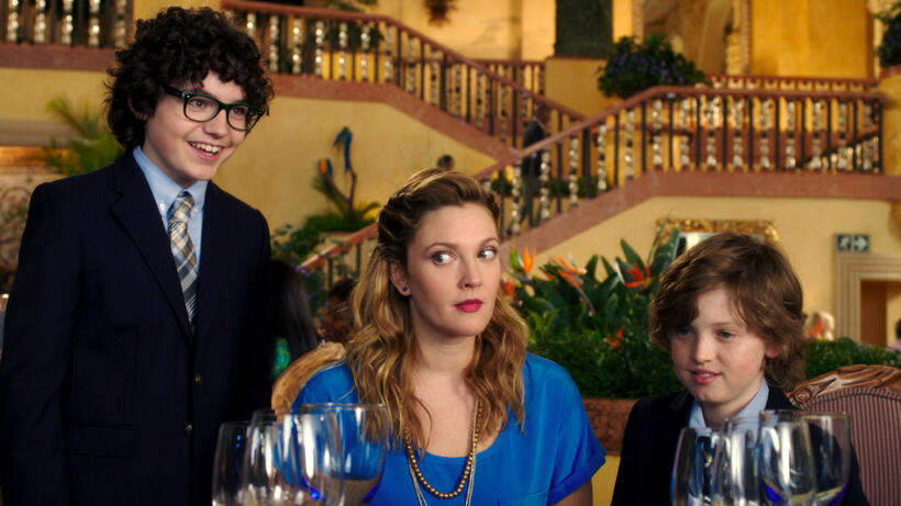 Braxton Beckham as Brendan, Drew Barrymore as Lauren and Kyle Red Silverstein as Tyler in "Blended."