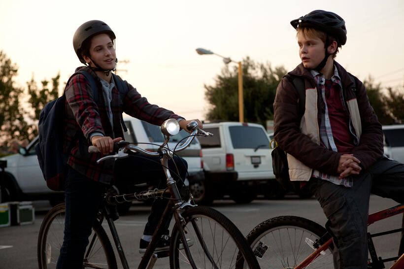 Teo Halm and Reese Hartwig in "Earth to Echo."