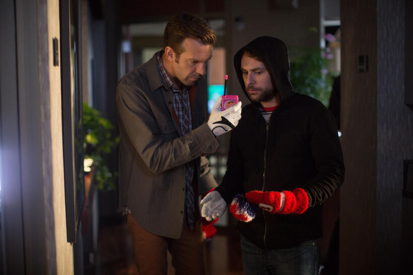 Jason Sudeikis as Kurt Buckman, Charlie Day as Dale Arbus in "Horrible Bosses 2."
