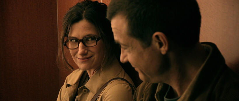 Kathryn Hahn as Jenny Widgeon and Jason Bateman as Guy Trilby in "Bad Words."