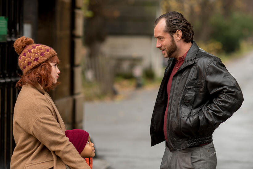 Emilia Clarke as Evelyn and Jude Law as Dom Hemingway in "Dom Hemingway."