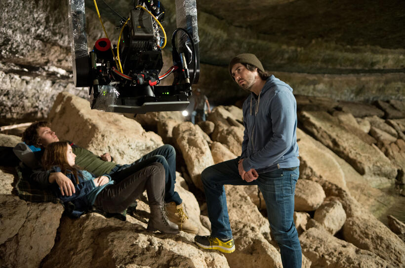 Kaitlyn Dever, Ansel Elgort and Director Jason Reitman on the set of "Men, Women & Children."