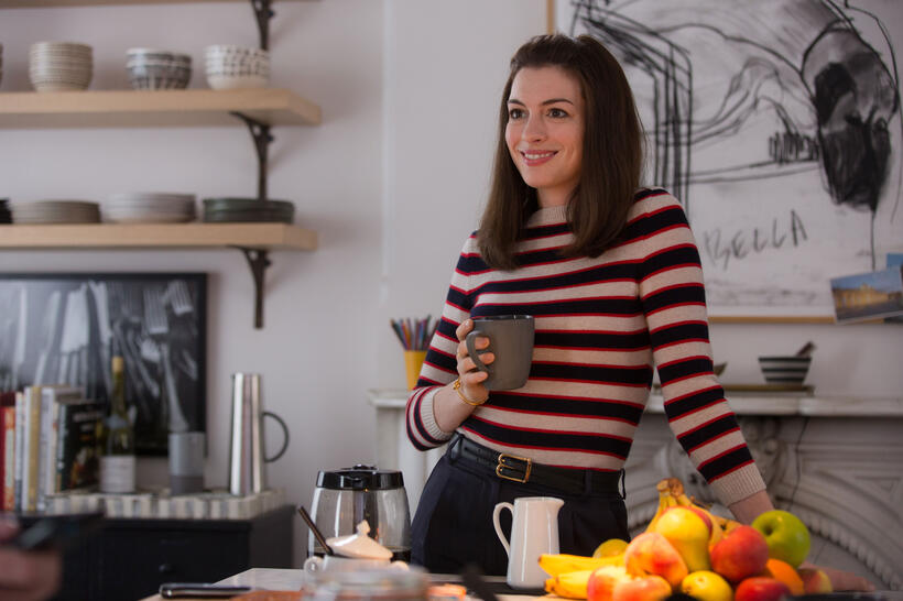 Anne Hathaway as Jules Ostin in "The Intern."