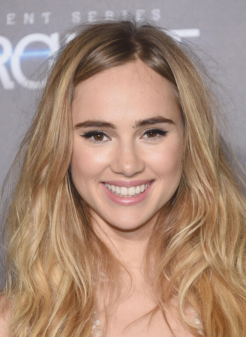 Suki Waterhouse at the New York premiere of "The Divergent Series: Insurgent."