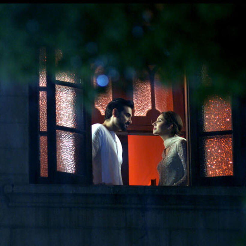 A scene from "Bin Roye."