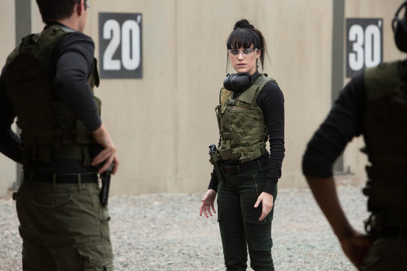 Maika Monroe as Ringer in "The 5th Wave."