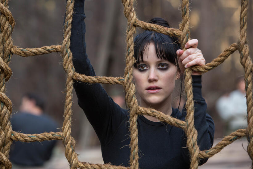 Maika Monroe as Ringer in "The 5th Wave."