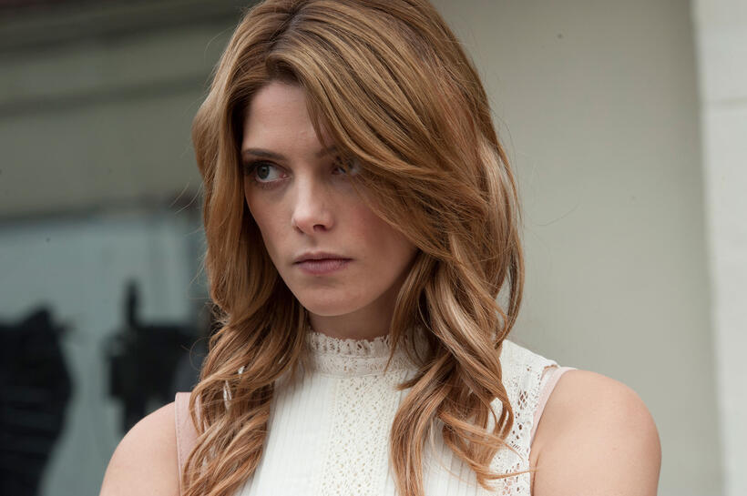Ashley Greene as Evelyn in "Burying the Ex."
