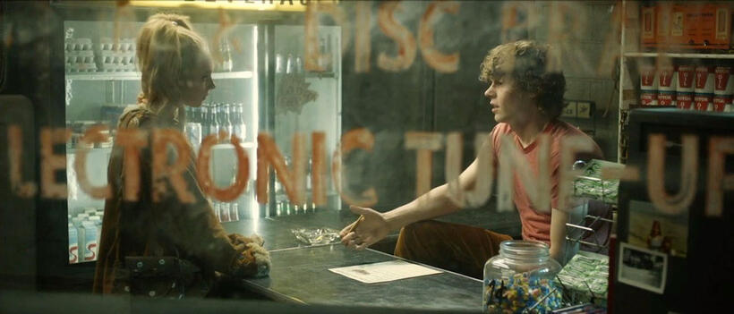 Juno Temple as Vicki and Evan Peters as Charles in "Safelight."