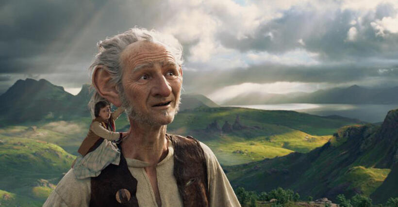 A scene from "THE BFG."