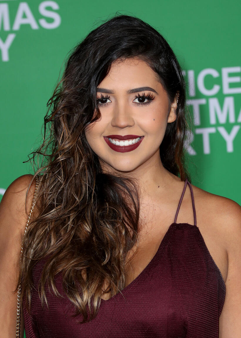 Ydelays at the California premiere of "Office Christmas Party."