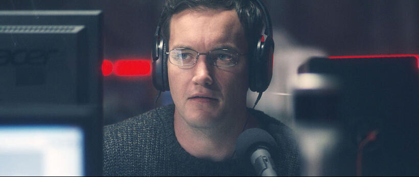 Gareth David-Lloyd as Ben Evans in "Dark Signal."
