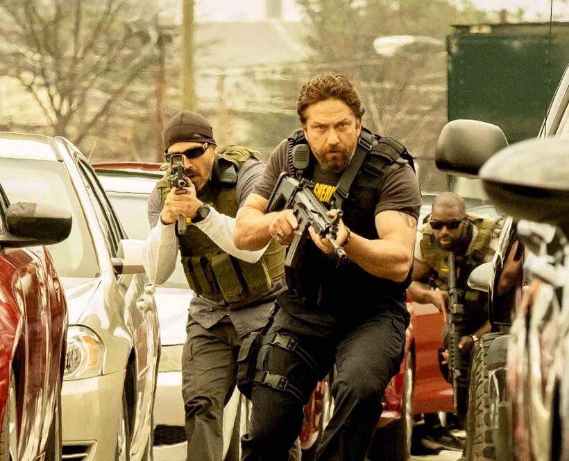 Check out these photos for "Den of Thieves"