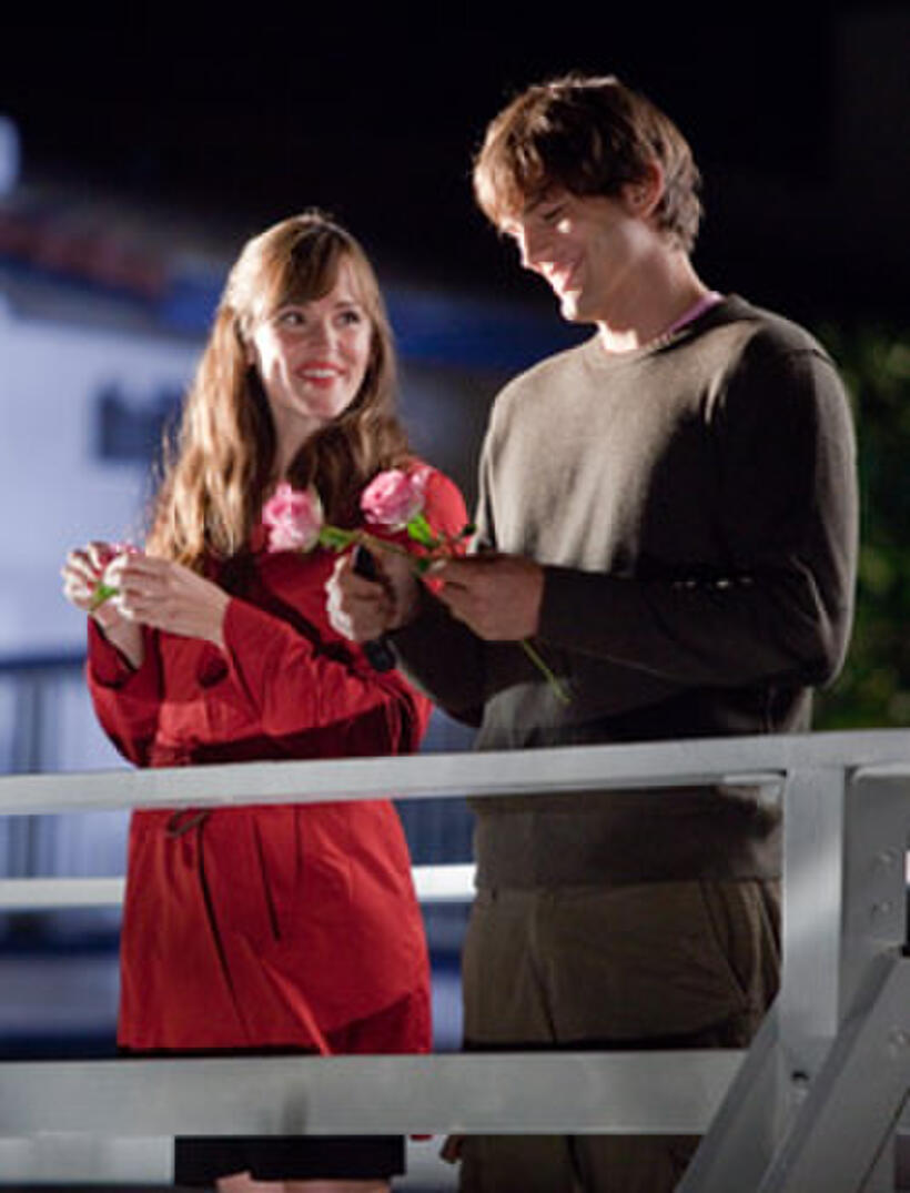 Jennifer Garner and Ashton Kutcher in "Valentine's Day."