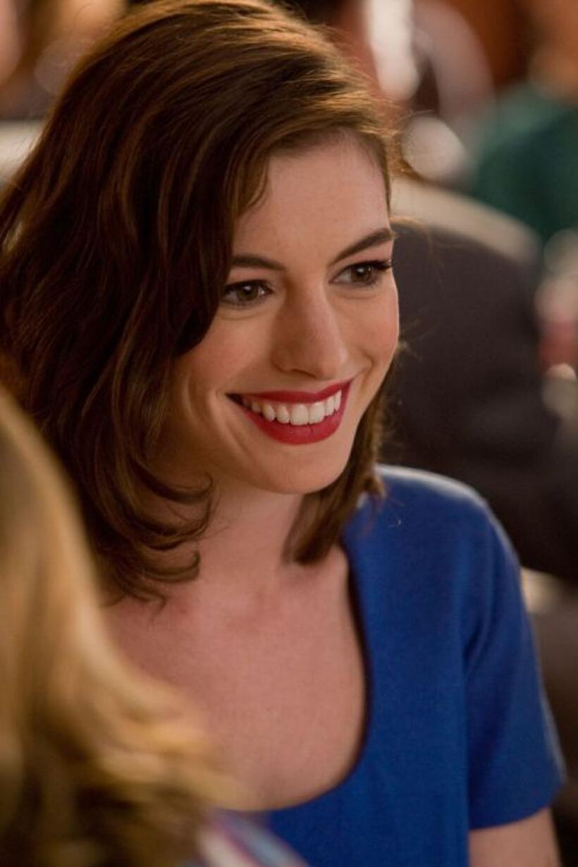 Anne Hathaway as Liz in "Valentine's Day."