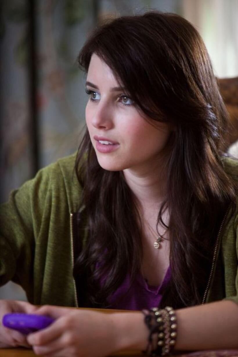 Emma Roberts as Grace in "Valentine's Day."