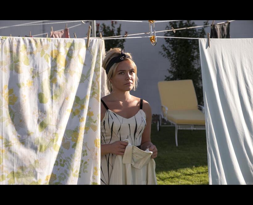 Don't Worry Darling (2022) Showtimes Fandango