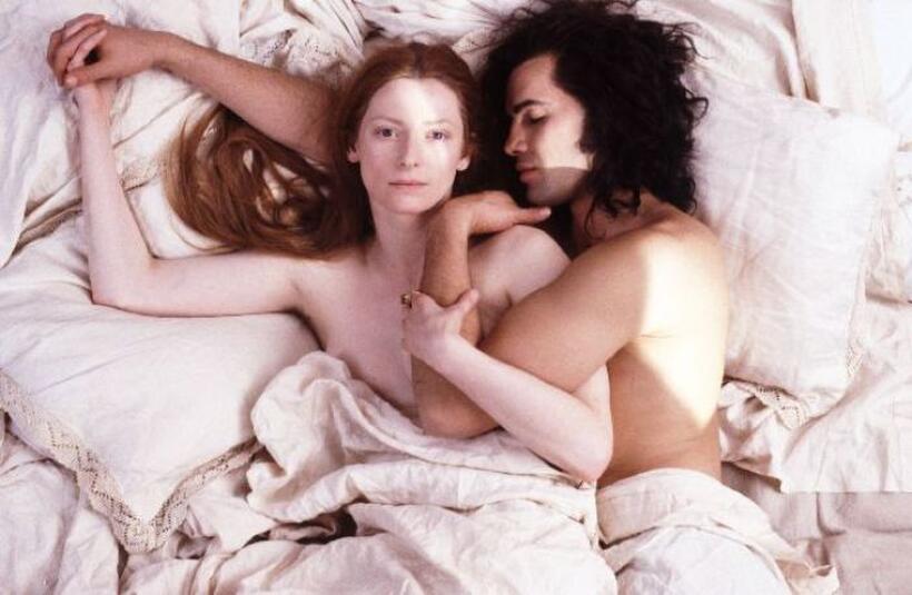 Tilda Swinton as Orlando and Billy Zane as Shelmerdine in "Orlando."