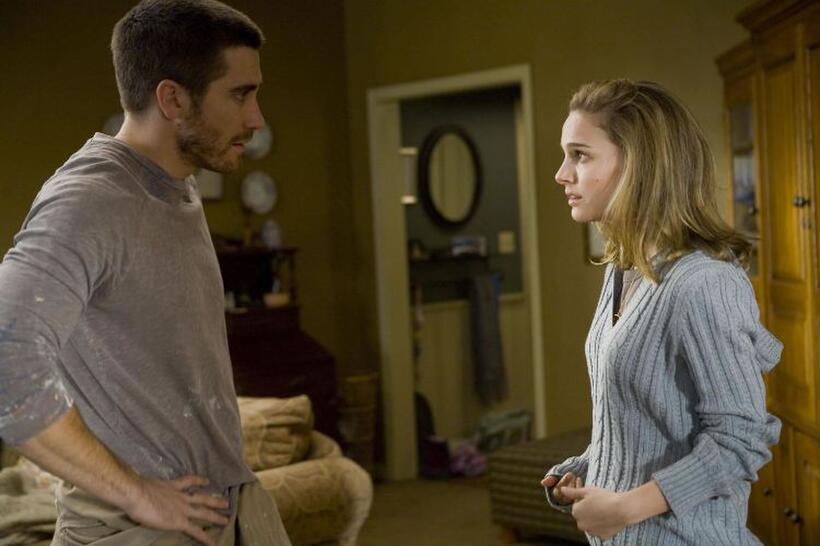 Jake Gyllenhaal and Natalie Portman in "Brothers."