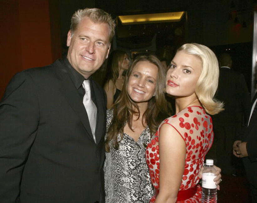 Jessica Simpson with parents Joe and Tina at the Los Angeles premiere of "Employee of the Month"