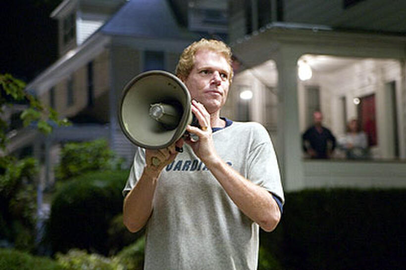 Noah Emmerich stars as Larry Moon in "Little Children."