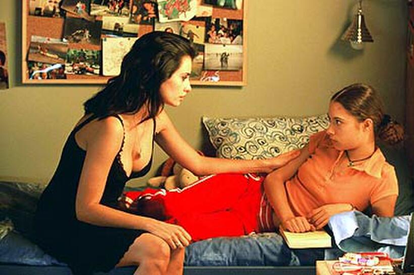 Penelope Cruz and Raimunda and Yohana Cabo as Paula in "Volver."