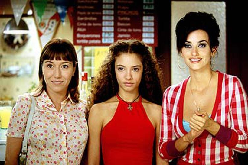 Lola Duenas as Sole, Yohana Cabo as Paula and Penelope Cruz as Raimunda in "Volver."
