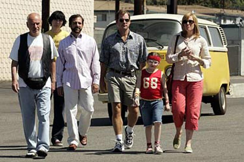 Alan Arkin, Paul Dano, Steve Carell, Greg Kinnear, Abigail Breslin and Toni Collette in "Little Miss Sunshine.''