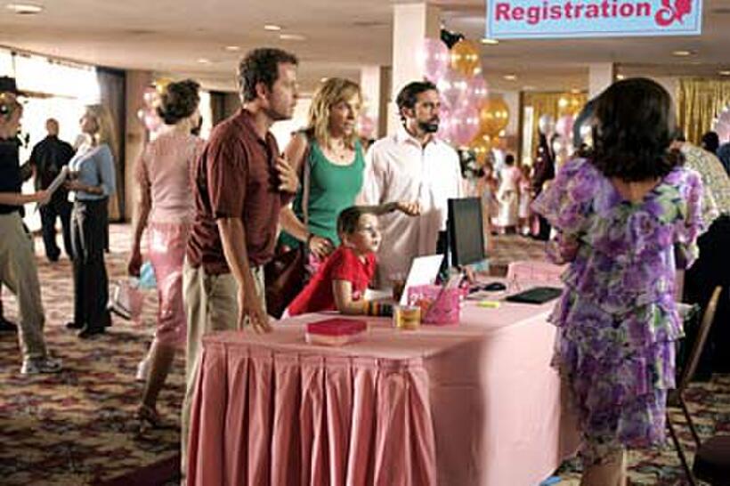 The Hoovers register for the pageant in "Little Miss Sunshine."