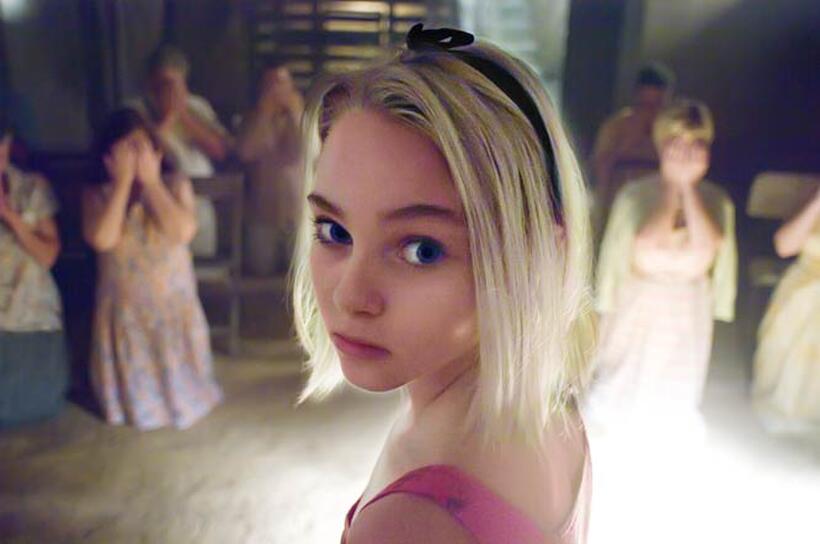AnnaSophia Robb as Loren McConnell in "The Reaping."