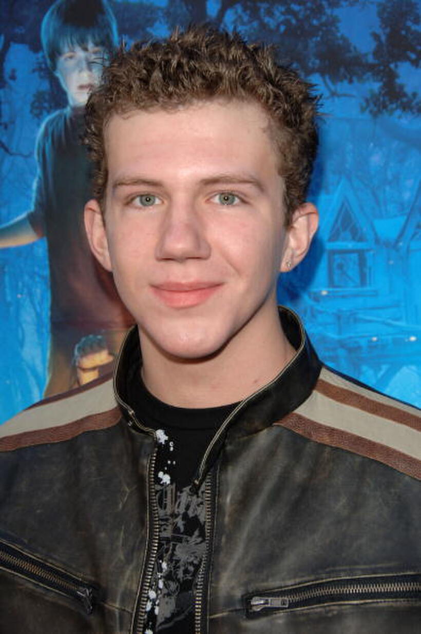 Bridge to Terabithia Tickets \u0026 Showtimes | Fandango, image size:820x1236