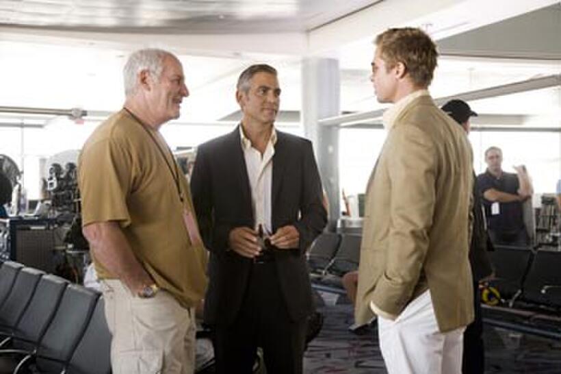 Producer Jerry Weintraub, George Clooney and Brad Pitt on the set of "Ocean's Thirteen."
