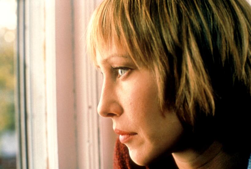 
	Vera Farmiga in THE OPPORTUNISTS
