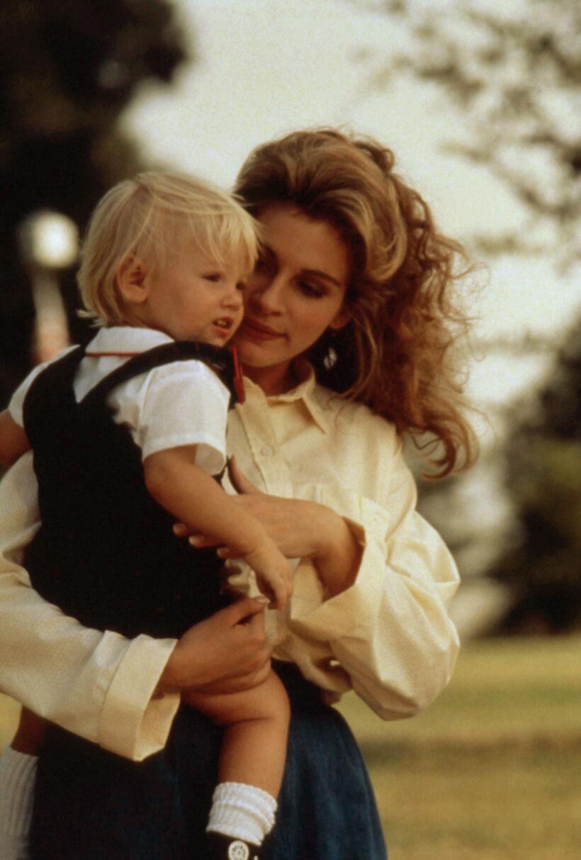 
	The Best of Julia Roberts
