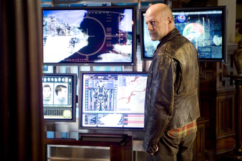 
	Agent Tom Greer (Bruce Willis) in &lsquo;The Surrogates&rsquo;
