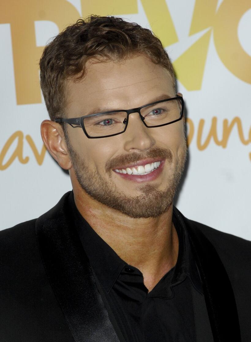 
	Kellan Lutz
