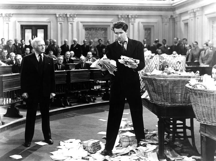
	Mr. Smith Goes to Washington Jimmy Stewart
