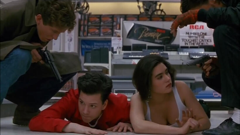 
	15 Comedies That Pake Place Over the Course of 24 Hours
