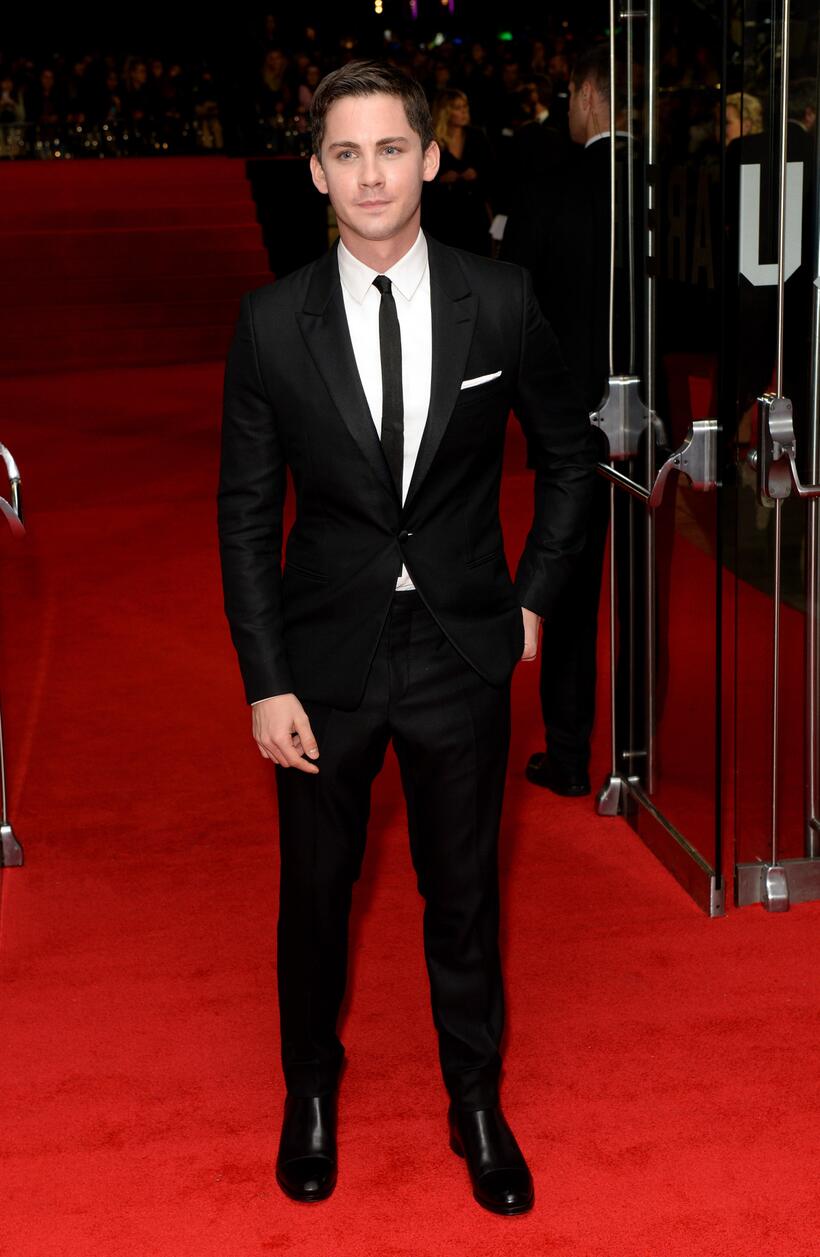 
	logan lerman

