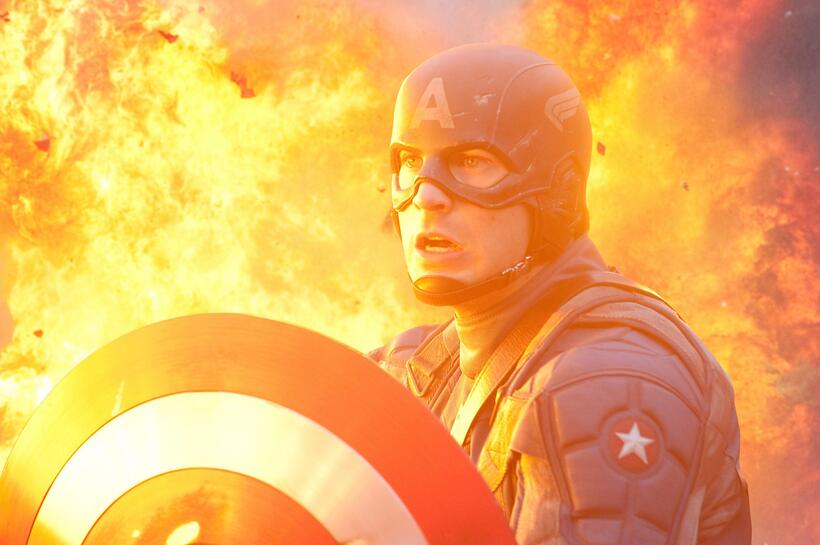 
	Captain America Chris Evans
