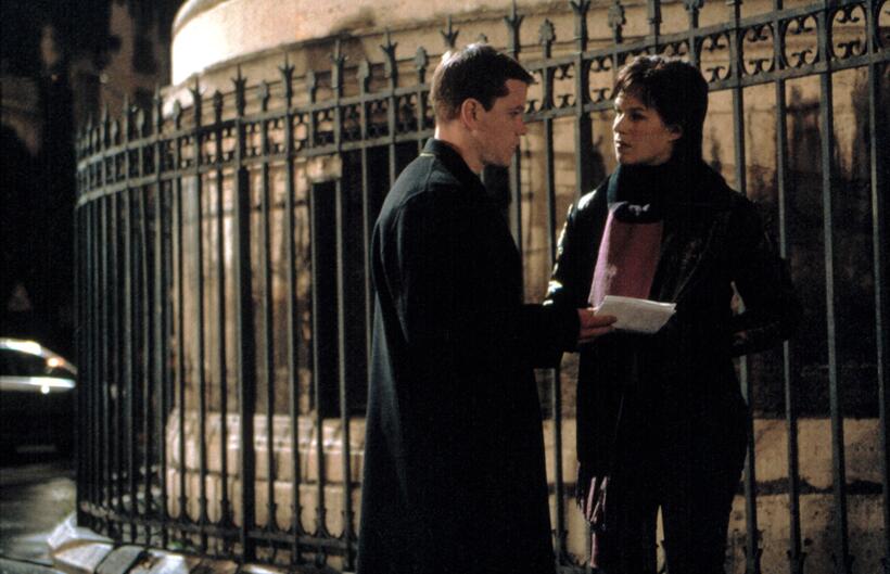 
	THE BOURNE IDENTITY Matt Damon
