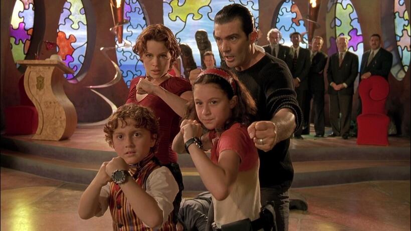 
	10 Must-See Adventure Films Starring Kids: From 'The Goonies' to 'E.T.'
